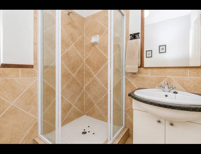 2 BEDROOM APARTMENT FOR SALE IN DOUGLASDALE